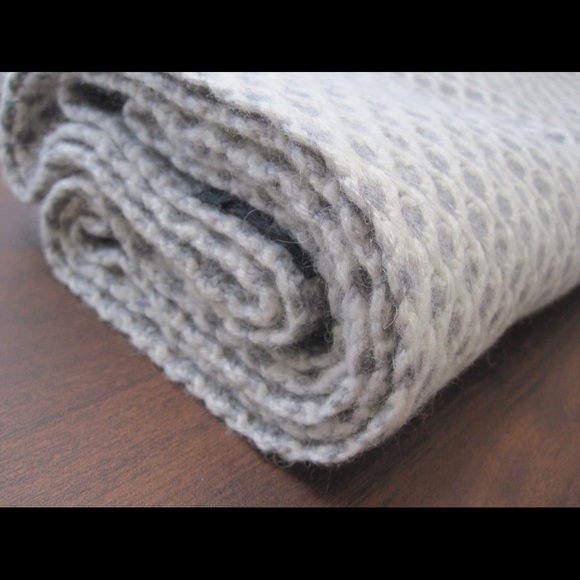 Chanel Mens Womens Cashmere Logo Embroidered Shawl - Picture 7 of 8